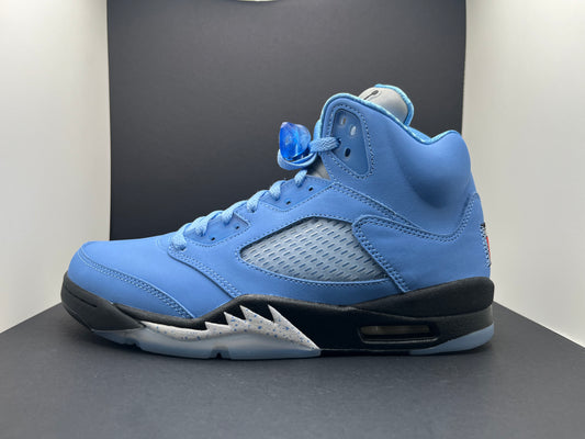 Air Jordan 5 retro x UNC