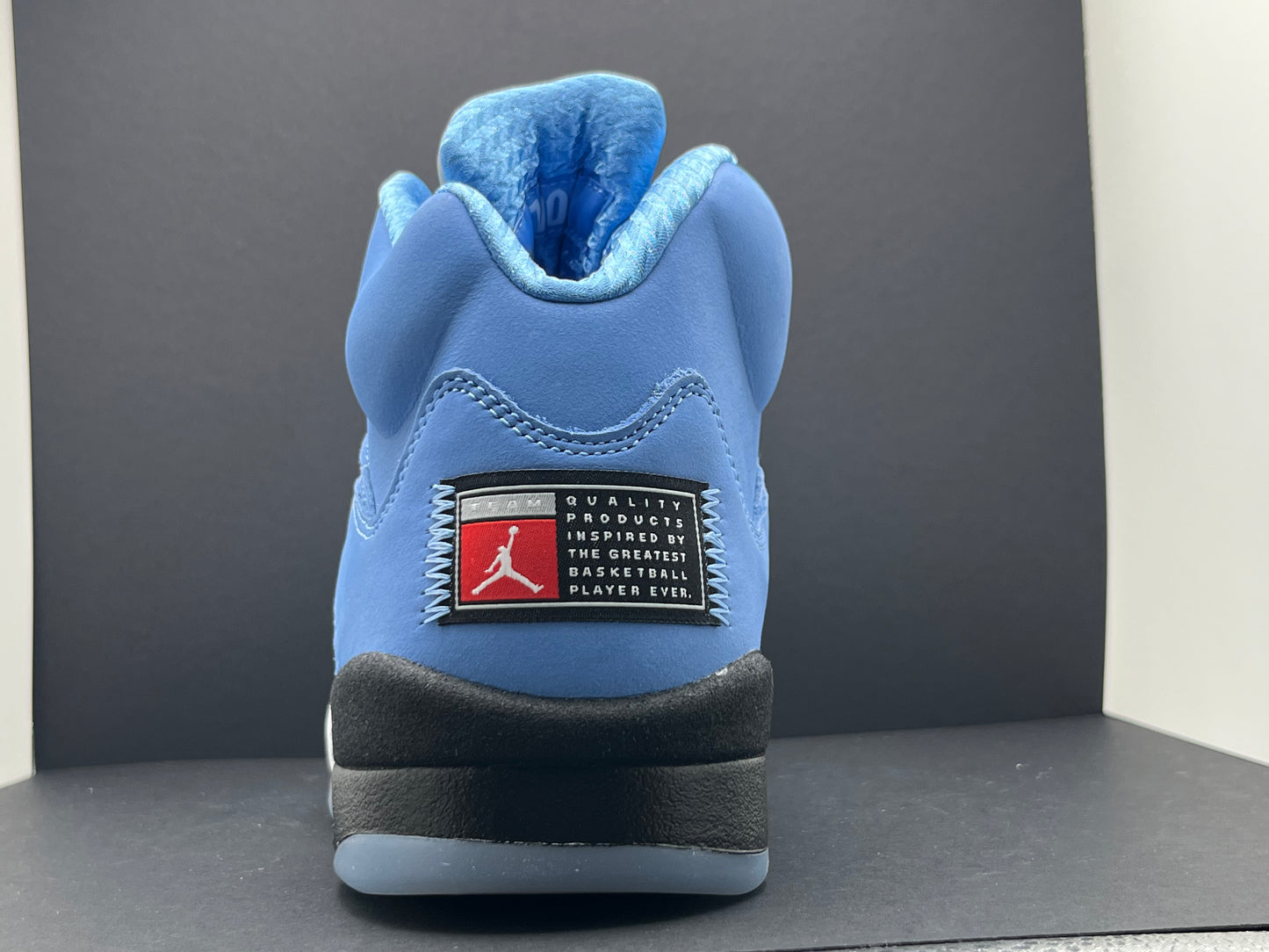 Air Jordan 5 retro x UNC