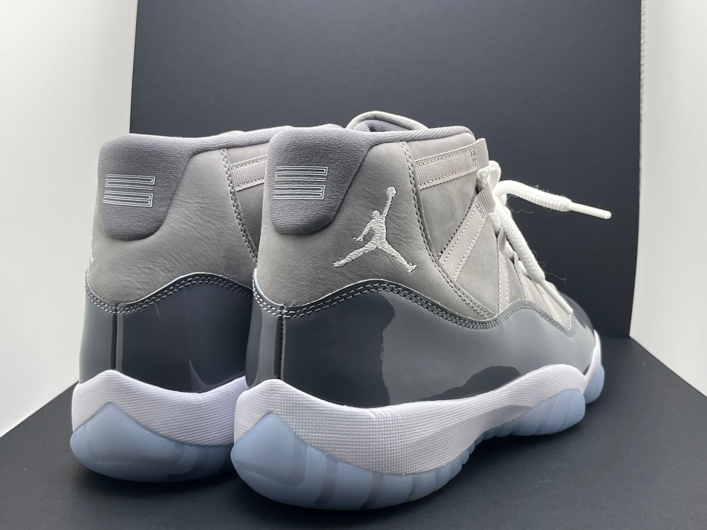 Air Jordan 11 retro x Cool Grey