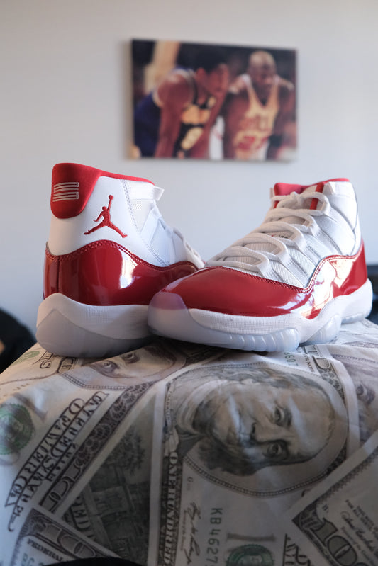 Jordan 11 RETRO CHERRY